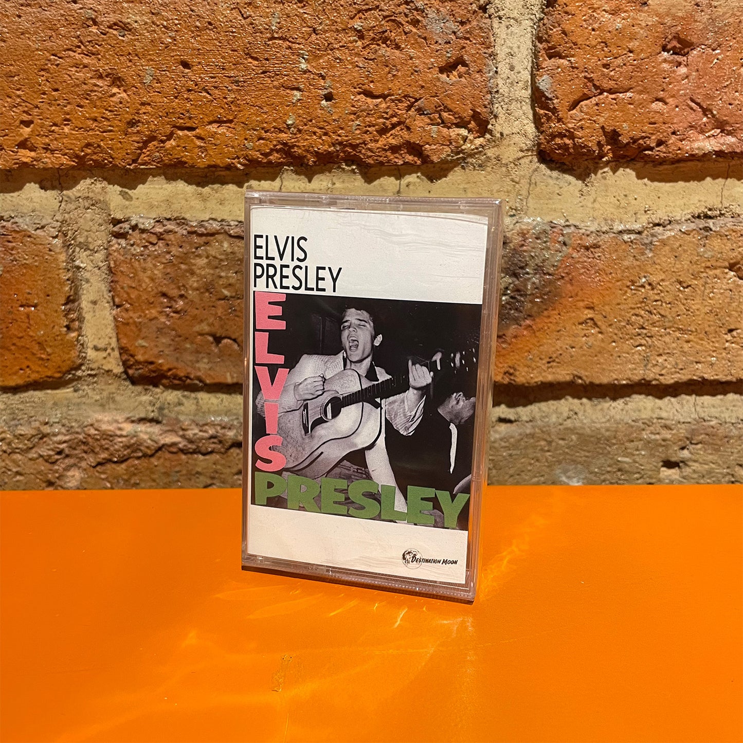 ELVIS PRESLEY - ELVIS PRESLEY (CASSETTE)