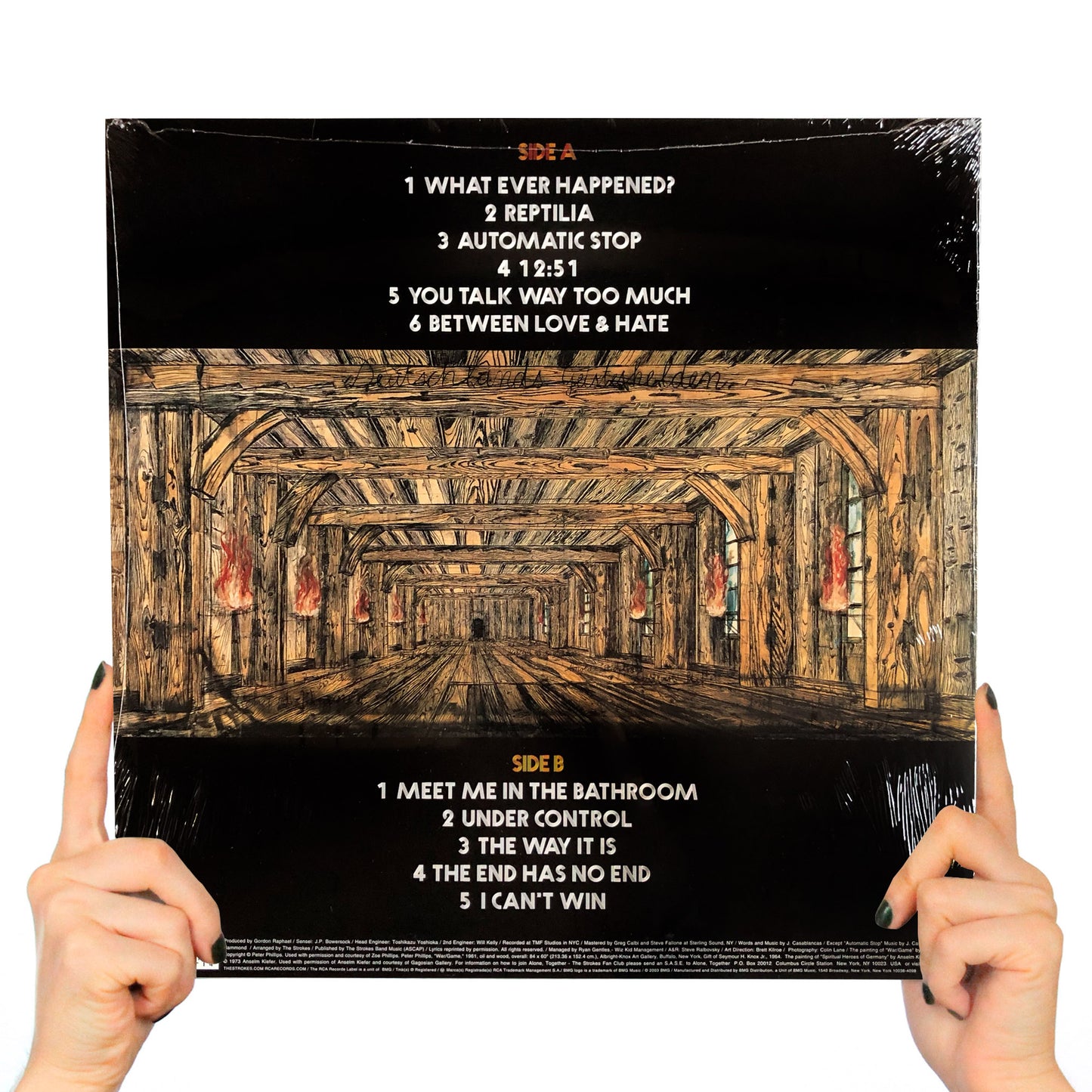 THE STROKES - ROOM ON FIRE