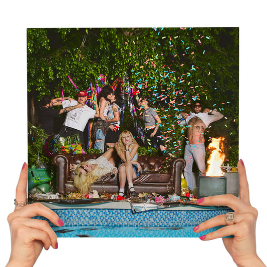 LAMBRINI GIRLS - WHO LET THE DOGS OUT (BLUE TRANSLUCENT VINYL)